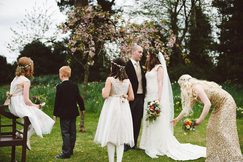 A Guide to Dopamine Dressing for Spring Wedding Season