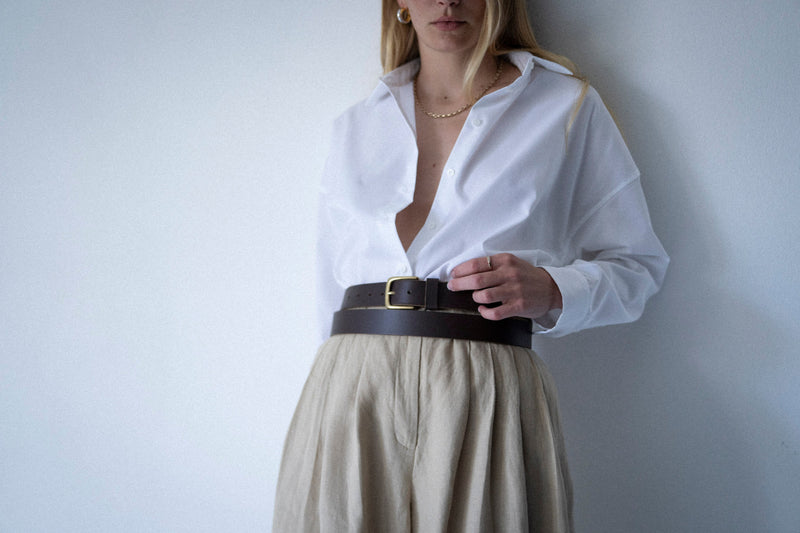 How to Tuck a Women's Shirt: 7 Tucks Worth Trying