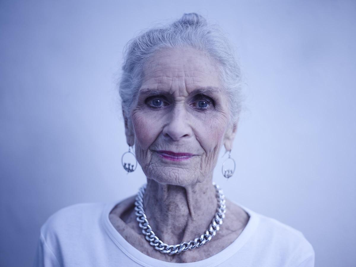 The Silver Wave: Older Models Take the Forefront of Fashion – The Shirt ...