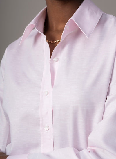 Colleen "The Classic" Pink Linen Weave Semi-fit Basic Shirt