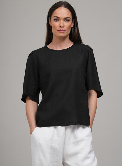 DANETTE EASY FIT LINEN BLOUSE IN BLACK