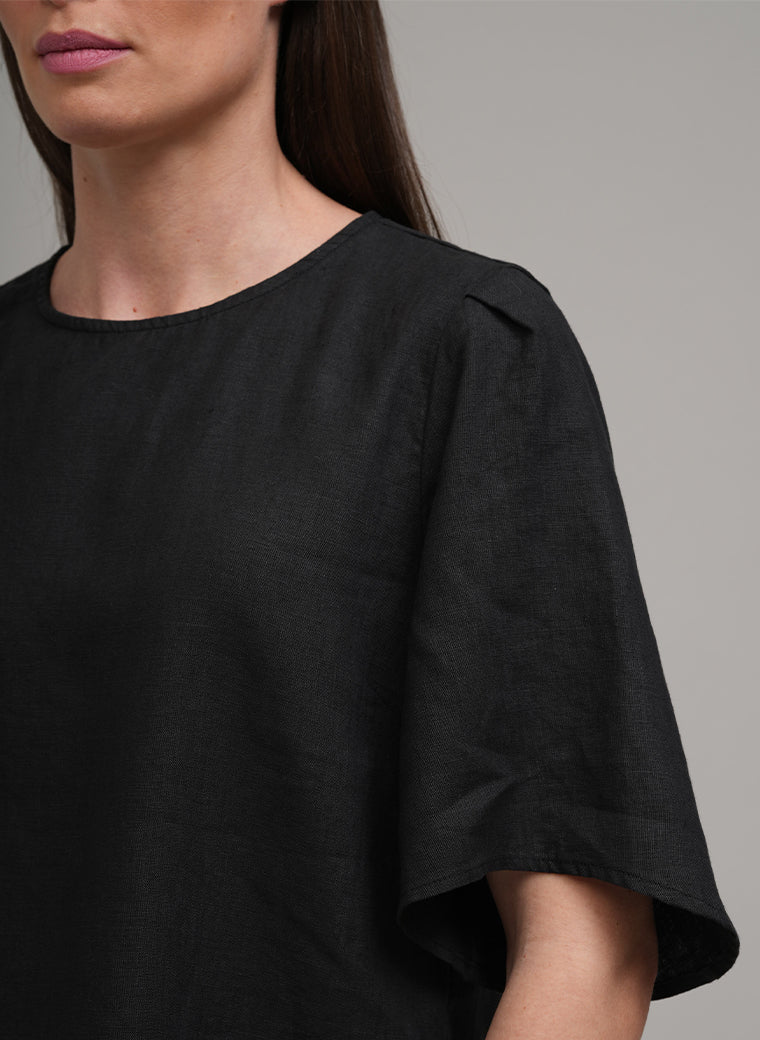 DANETTE EASY FIT LINEN BLOUSE IN BLACK