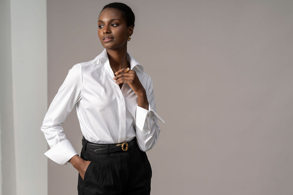 Madelena Tailored Fit V Neck Organic Cotton Sateen