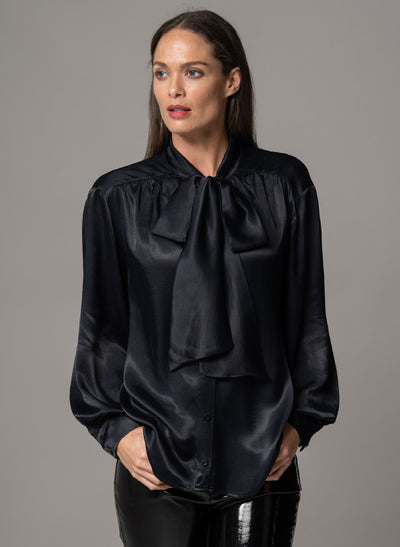 MARY BLACK OVERSIZED PUSSYBOW FLOWING SATIN BLOUSE