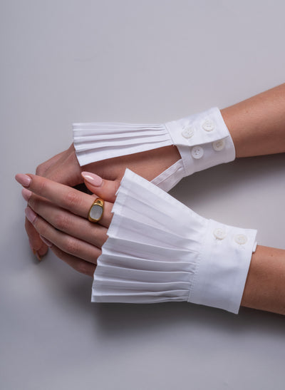 Poignets Plissés White Detachable Pleated Cuffs