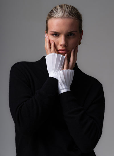 Poignets Plissés White Detachable Pleated Cuffs