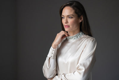 ANOUSKA GLAMOROUS SILK SATIN JEWEL COLLAR EVENING BLOUSE IN OYSTER