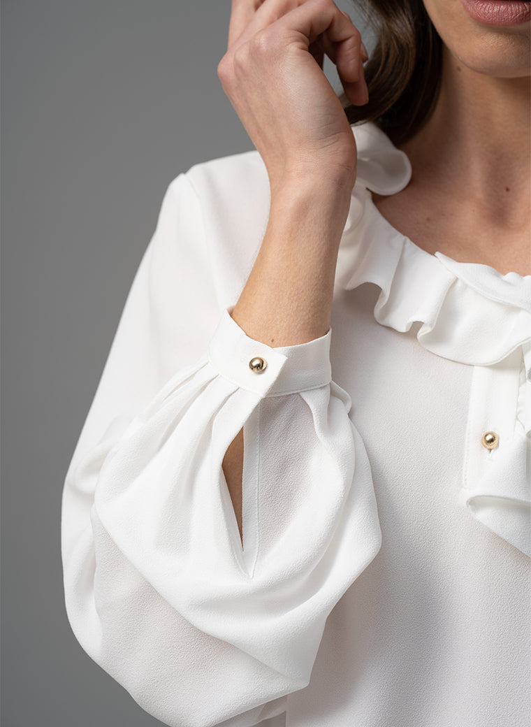 AURELIE IVORY EVERYDAY FRILL COLLAR POP-OVER BLOUSE