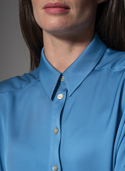 BROOKLYN SILK CHARMEUSE EVERYDAY SILK BLOUSE IN SLATE BLUE