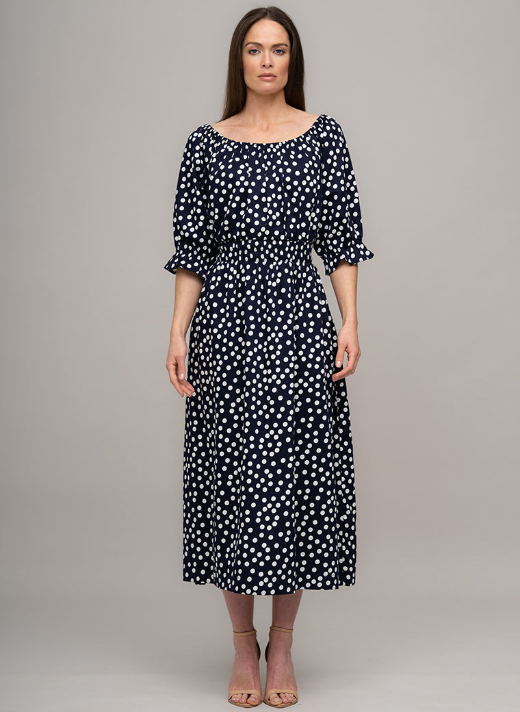 CAPRI COTTON SATEEN BOATNECK SHIRRED ELASTIC MIDI DRESS IN NAVY/WHITE POLKA DOT