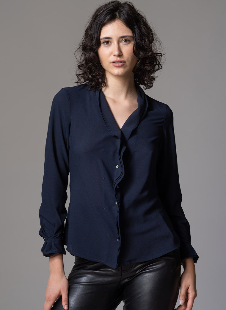 CAROLINA NAVY MINIMALIST BLOUSE