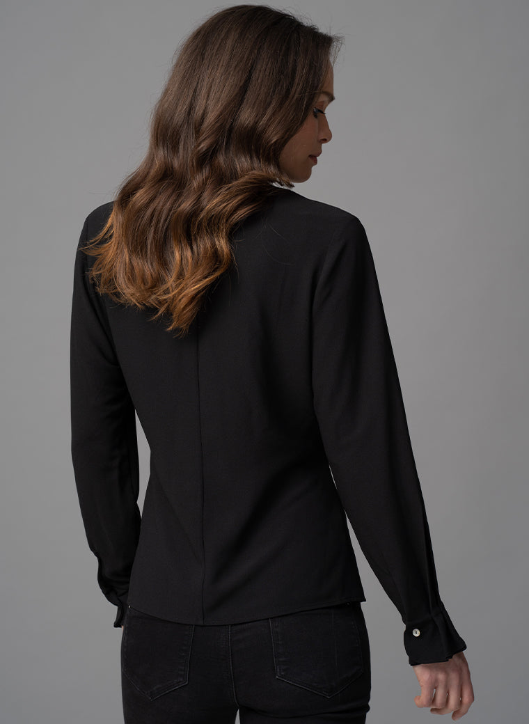 CAROLINA BLACK MINIMALIST BLOUSE