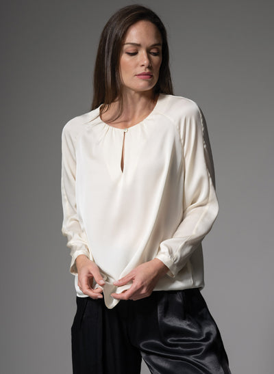 CLAUDINE SILK CHARMEUSE EVERYDAY ROUND NECK SILK BLOUSE IN ECRU