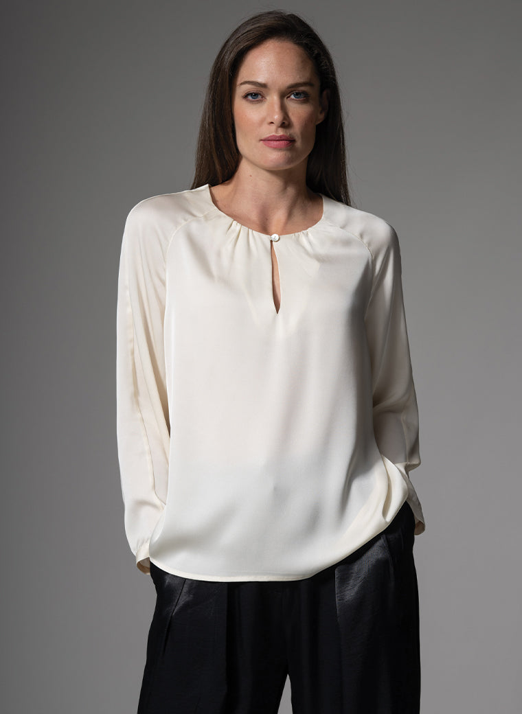 CLAUDINE SILK CHARMEUSE EVERYDAY ROUND NECK SILK BLOUSE IN ECRU