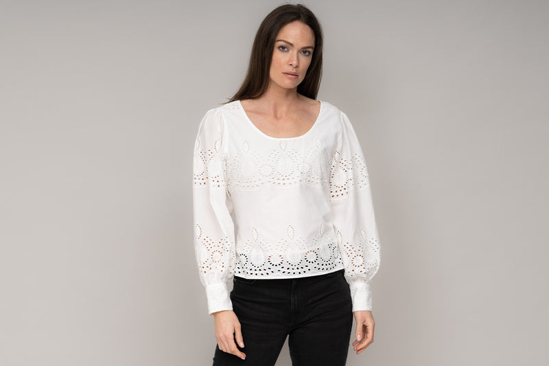 EUGENIE CROPPED BRODERIE ANGLAISE BLOUSE IN WHITE