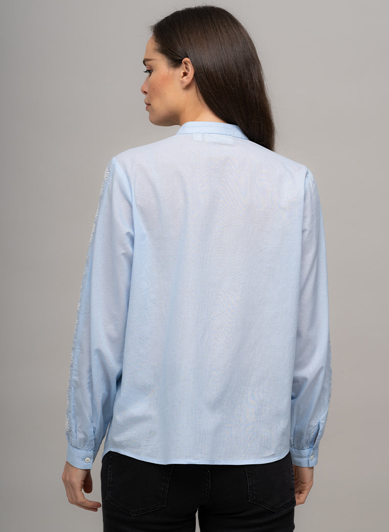 FRANCIS LONGLINE EMBROIDERED COTTON VOILE BAND COLLAR SHIRT IN BLUE