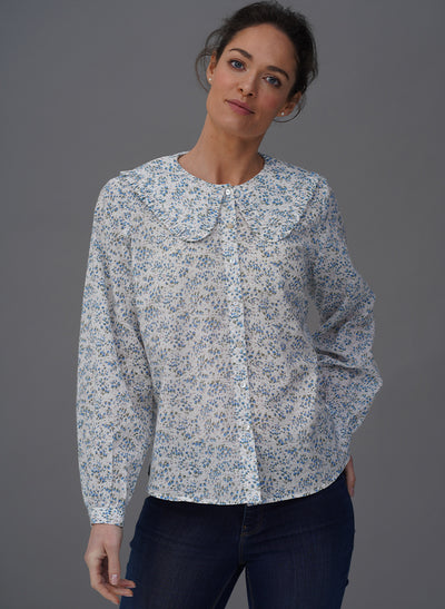 GWENDOLINE PRAIRIE COLLAR BLUE FLORAL PRINT EASY FIT SHIRT