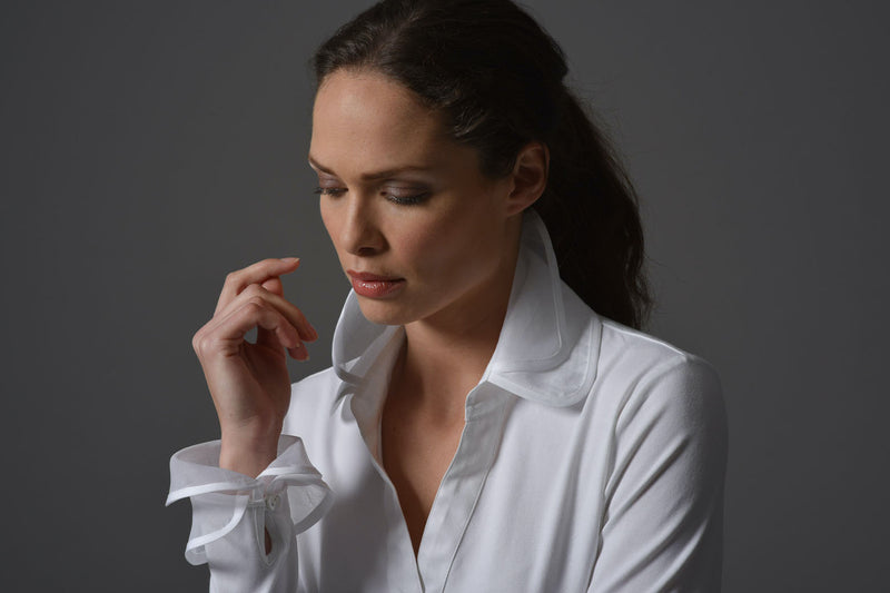 MARICA WHITE V-NECK JERSEY SHIRT WITH ORGANDIE TRIM