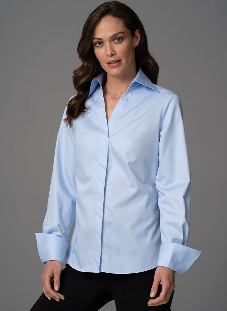 MADELENA LIGHT BLUE TAILORED V-NECK ORGANIC COTTON SHIRT