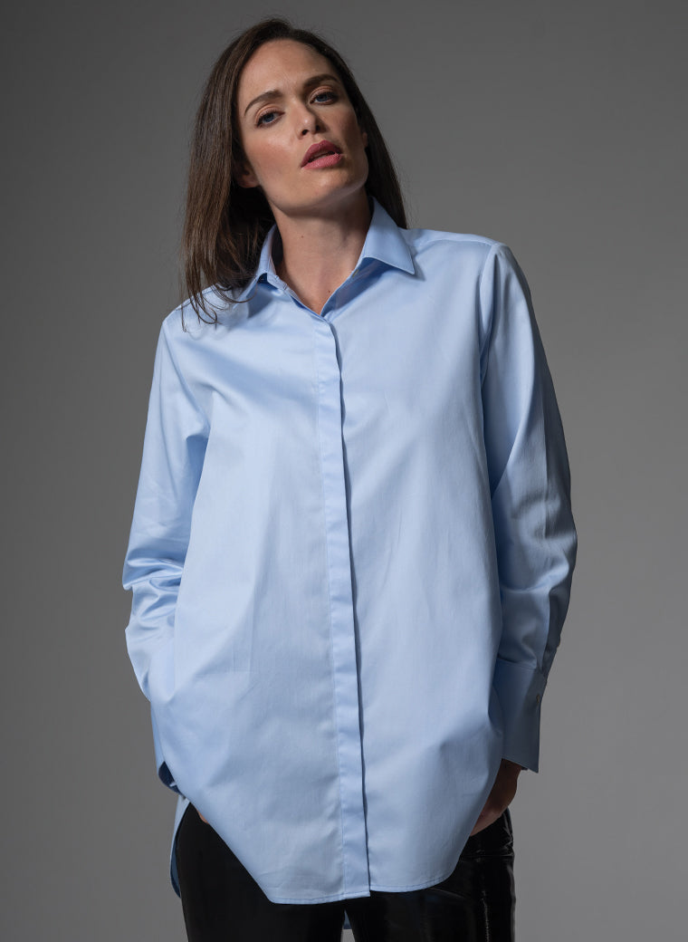 MISTER DARCY LIGHT BLUE ORGANIC COTTON OVERSIZED BOYFRIEND SHIRT