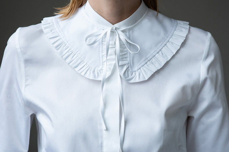 RUTH WHITE PURITAN COLLAR