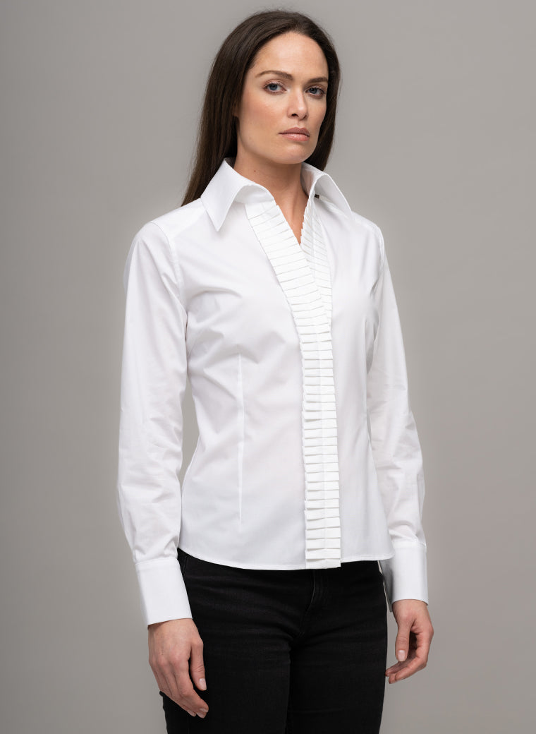 VERITY SHARP COLLARED COTTON POPLIN SHIRT WITH PLEATED PLACKET IN WHITE